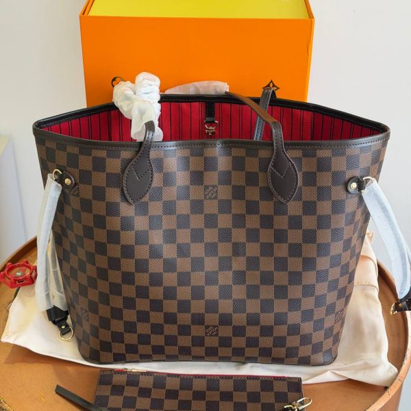 لویی ویتون Louis vuitton کیف چهار خونه