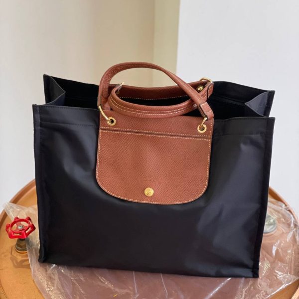 لانگ چمپ بزرگ longchamp