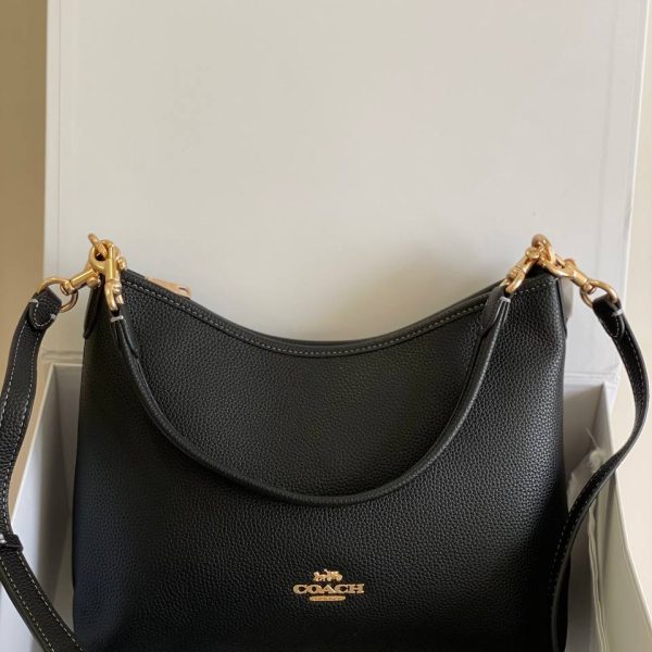 کیف هلالی کوچ coach