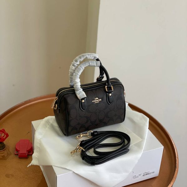 کیف مینی صندوقی کوچ coach