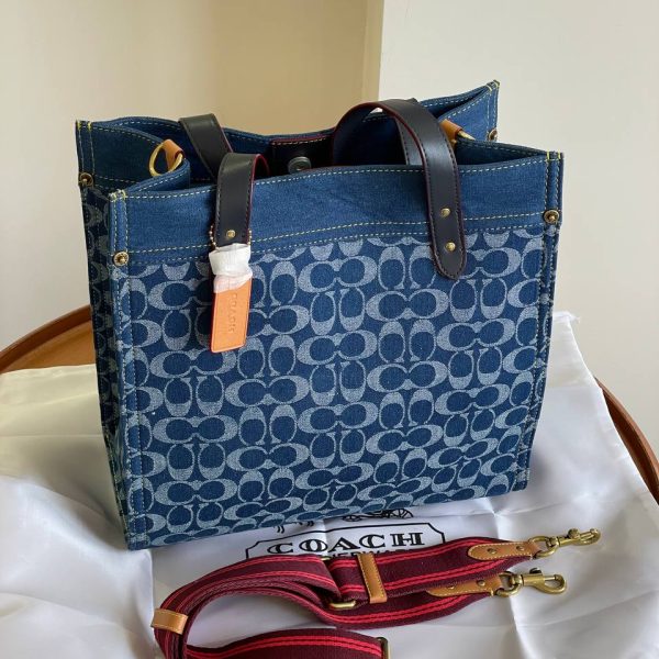 کیف بزرگ طرح جین کوچ coach