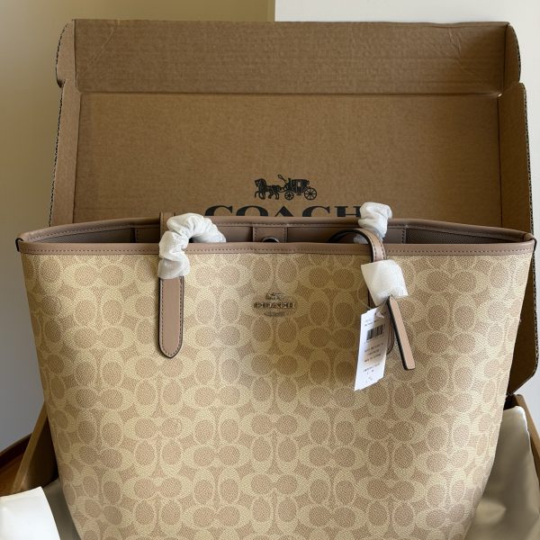 کیف دستی بزرگ کوچ coach