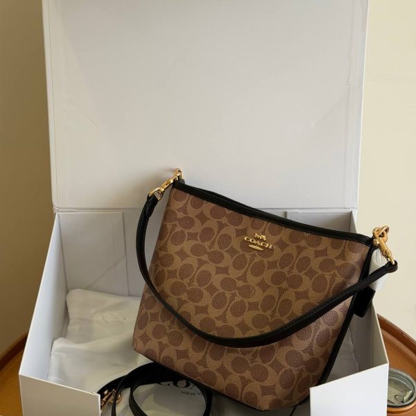 کیف استوانه ای کوچ coach